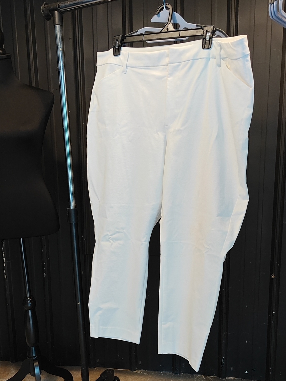 Old Navy White High-Rise Pixie Pants